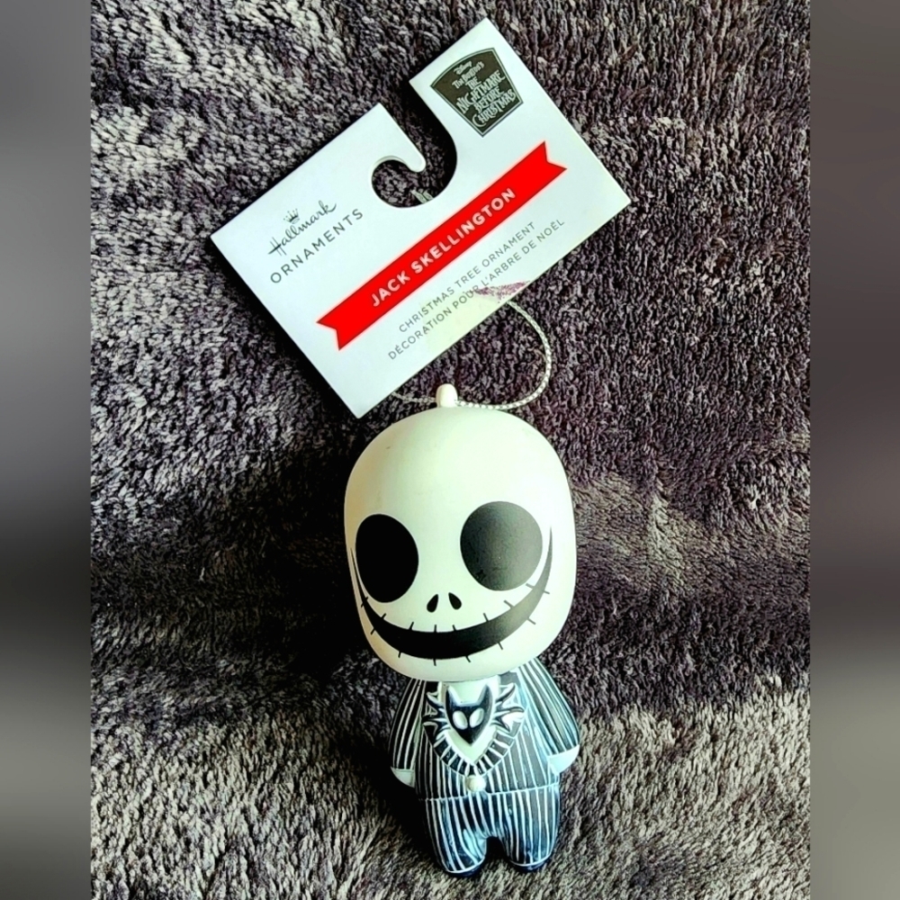 NWT Hallmark Nightmare before Christmas Jack skellington Christmas tree ornament